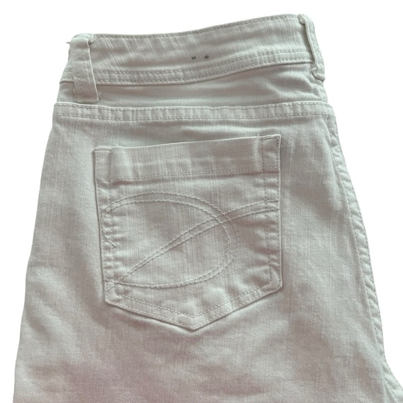 Chico’s Platinum Cropped White Denim Jeans - Picture 6 of 8